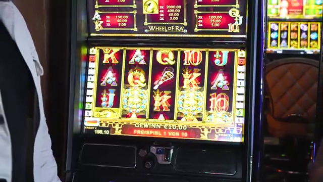casinos
